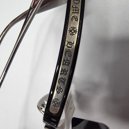 CHROME HEARTS眼镜鉴定图片