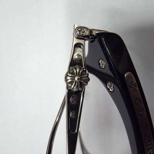 CHROME HEARTS眼镜鉴定图片