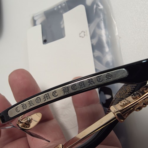 CHROME HEARTS眼镜鉴定图片