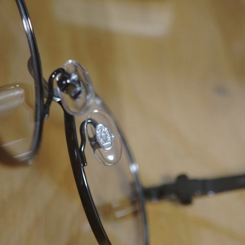 CHROME HEARTS眼镜鉴定图片